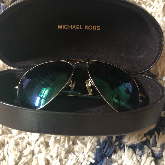 Michael Kors aviator sunglasses - Picture 1 of 3